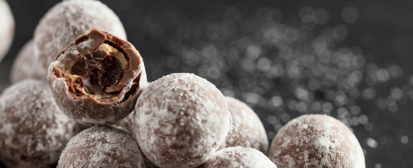 truffes-schokolade-anschnitt-puderzucker
